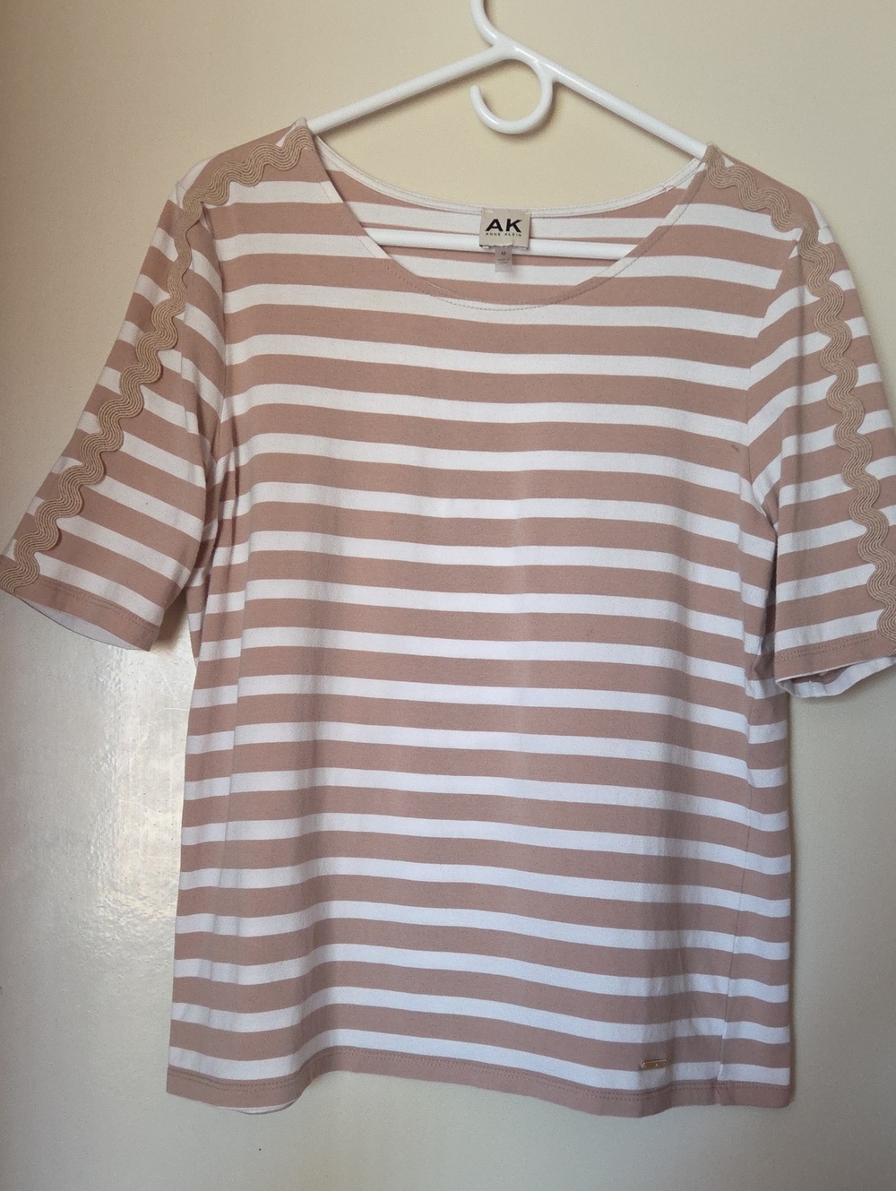Anne Klein Beige and White Striped Short Sleeve Tee
